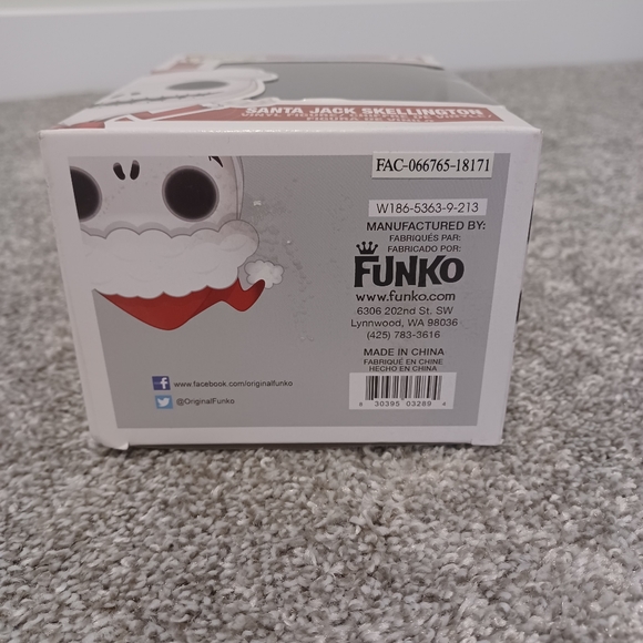 Santa Jack Skellington Funko Pop #72 Vinyl Figure - Picture 4 of 5